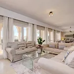Villa 11 By Lirios Village - Fantastic Location, Private Pool, Ping Pong Table &