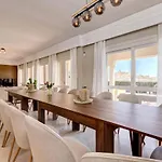 11 By Lirios Village - Fantastic Location, Private Pool, Ping Pong Table & Villa *