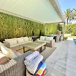 11 By Lirios Village - Fantastic Location, Private Pool, Ping Pong Table & Villa Marbella