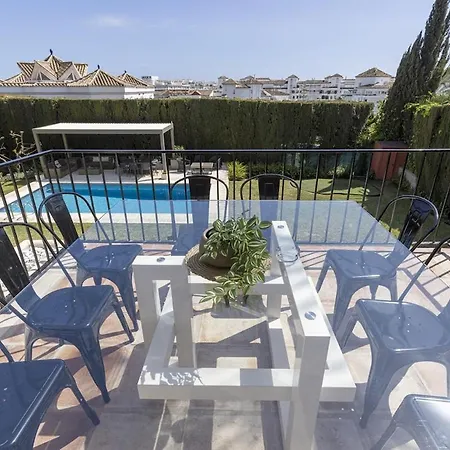 11 By Lirios Village - Fantastic Location, Private Pool, Ping Pong Table & Willa