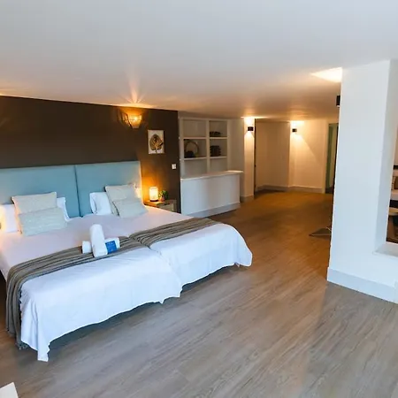 11 By Lirios Village - Fantastic Location, Private Pool, Ping Pong Table & * Marbella
