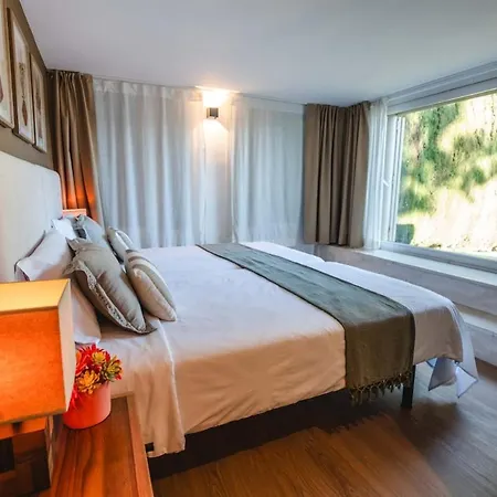 11 By Lirios Village - Fantastic Location, Private Pool, Ping Pong Table & Willa
