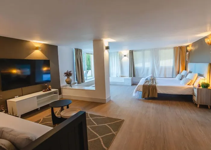 11 By Lirios Village Villa
